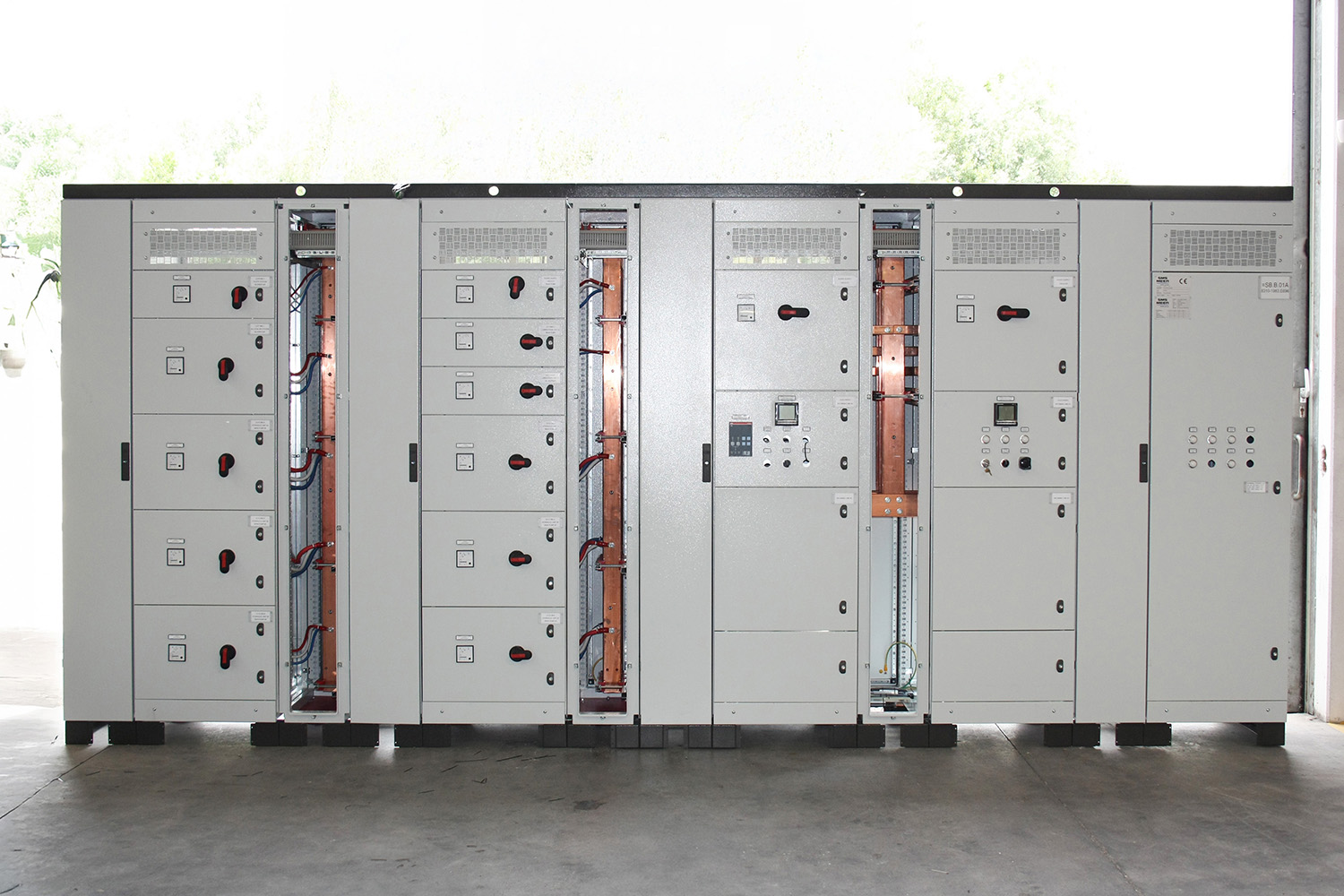 MCC panels - DeG Group